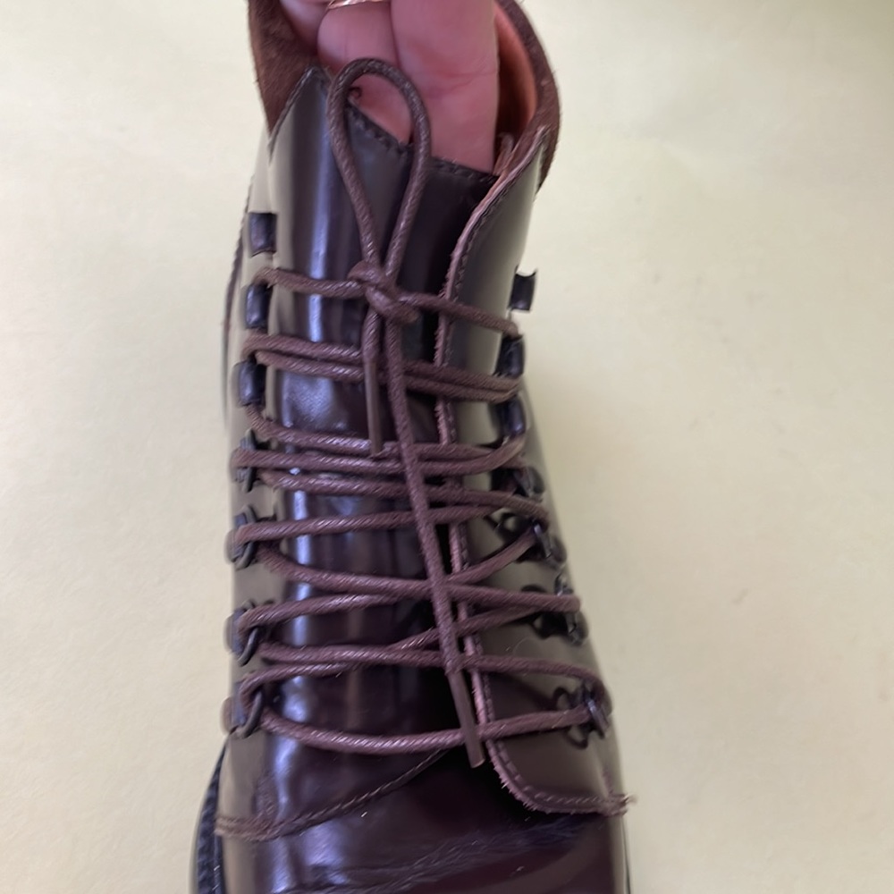 Vintage 90’s dark Brown Gucci sturdy leather boots - Picture 12 of 16